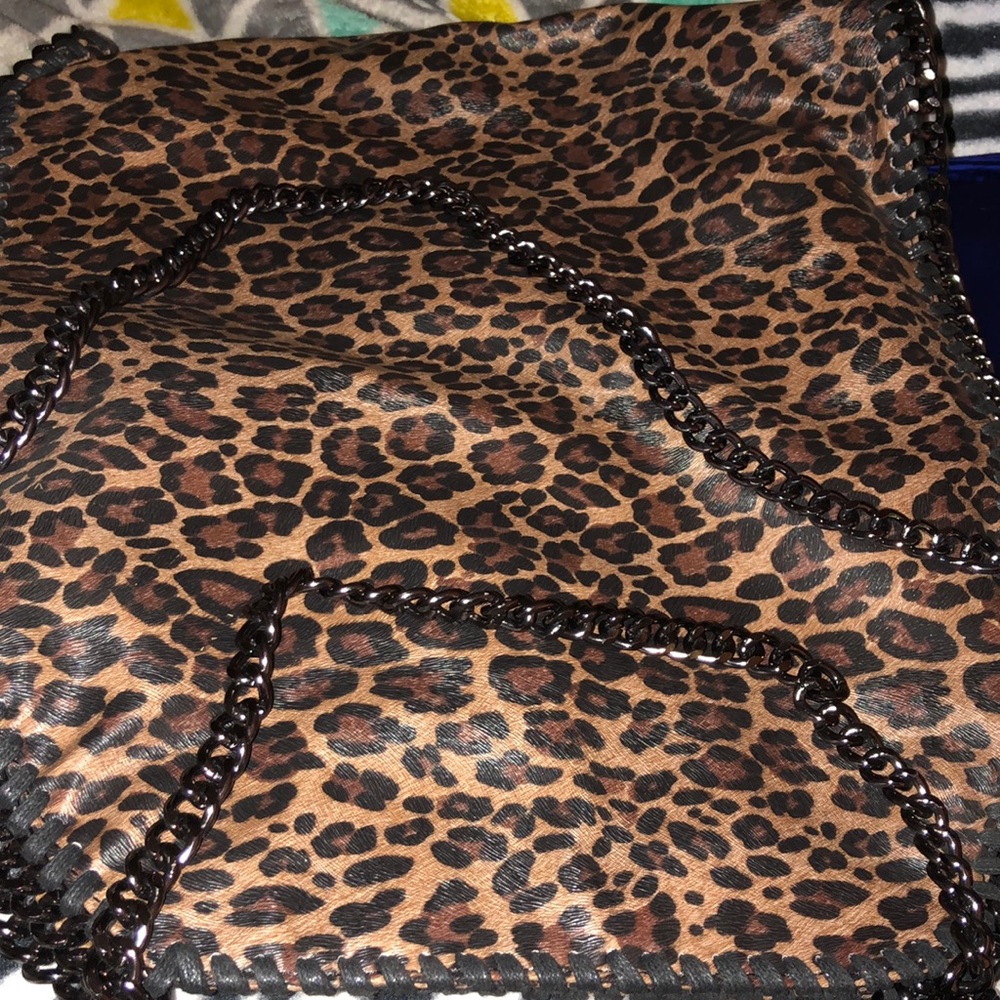Handbag - Picture 4 of 8